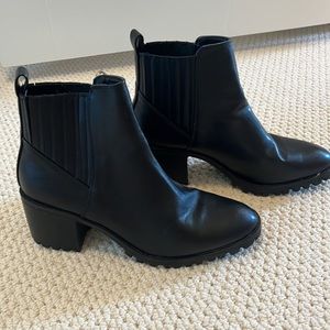 Zara black lug sole booties size 9
